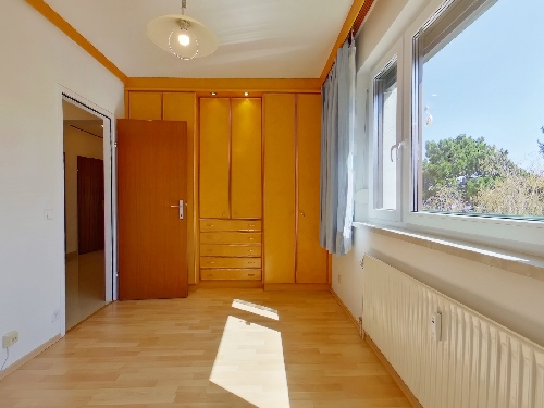 Bedroom 1180