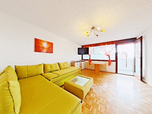 Living Room 01