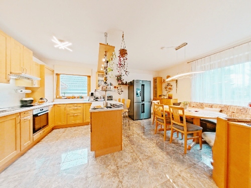 Kitchen 01