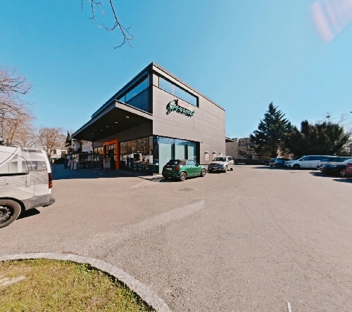 Supermarket (2)