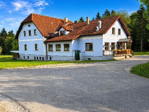 House 01