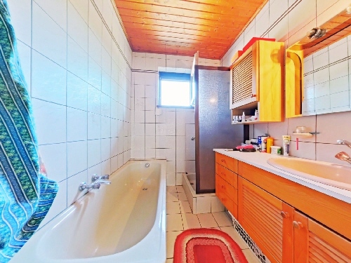 Bathroom_1