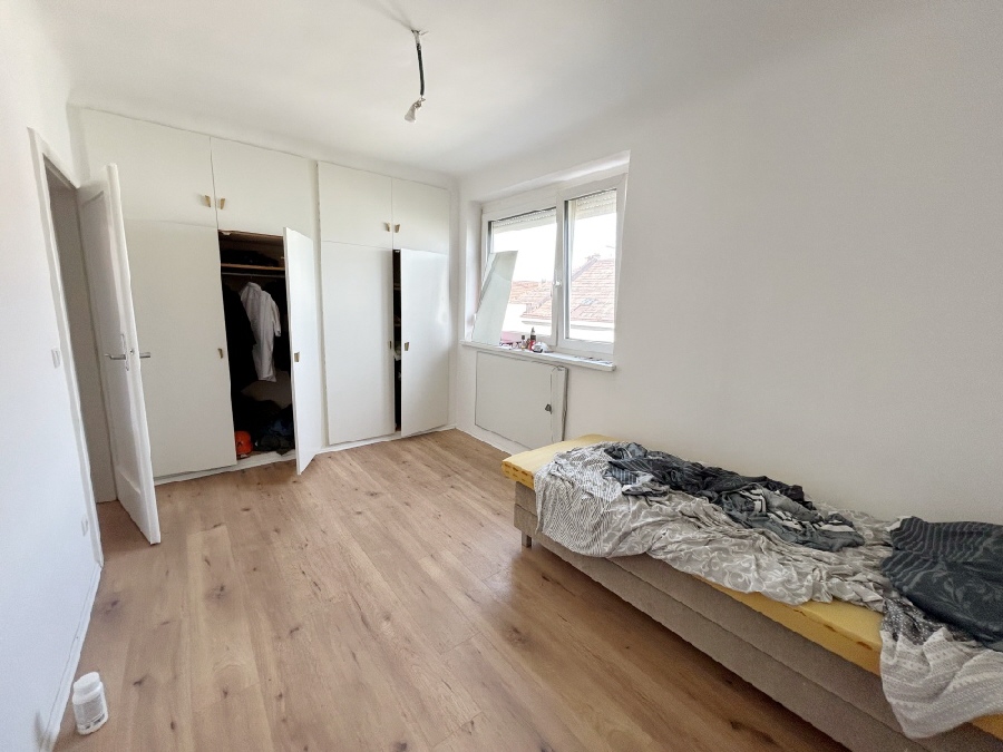 Schlafzimmer1