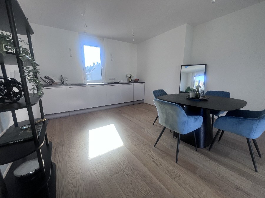 Der Sommer steht vor der Tür| Hochwertige Dachterrassenwohnung in attraktivem Neubau| Provisionsfrei