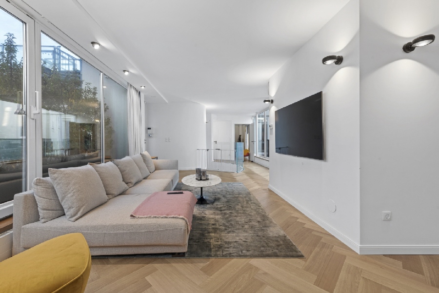 Unikat am Naschmarkt - 4-Zimmer-Luxuswohnung im Herzen Wiens - Wohnen auf höchstem Niveau!!