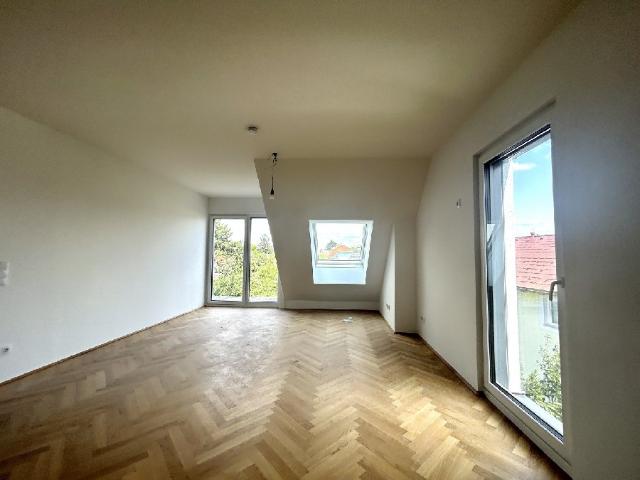 Exklusive Dachgeschosswohnung in Grünruhelage - zu verkaufen 