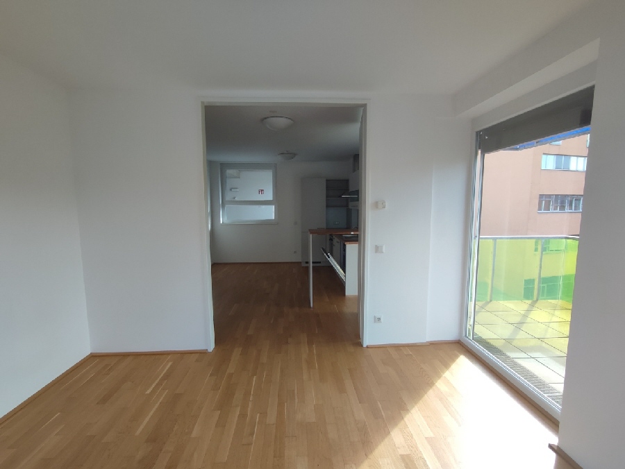 Wohnzimmer/Schlafen2
