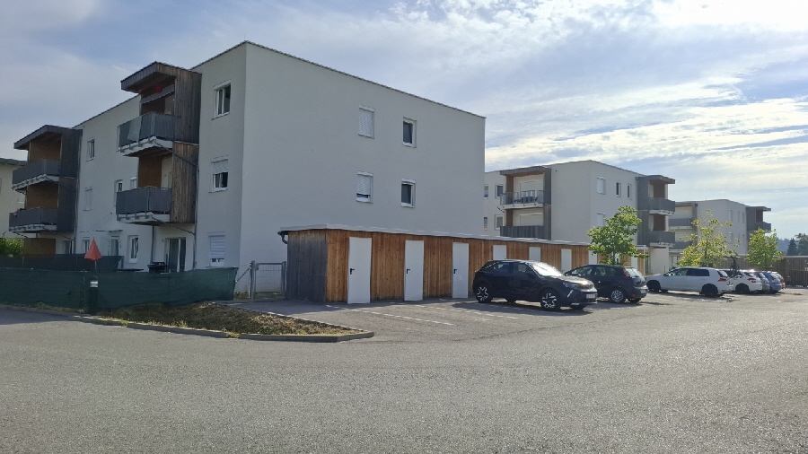 Toll Lage- modern und neu