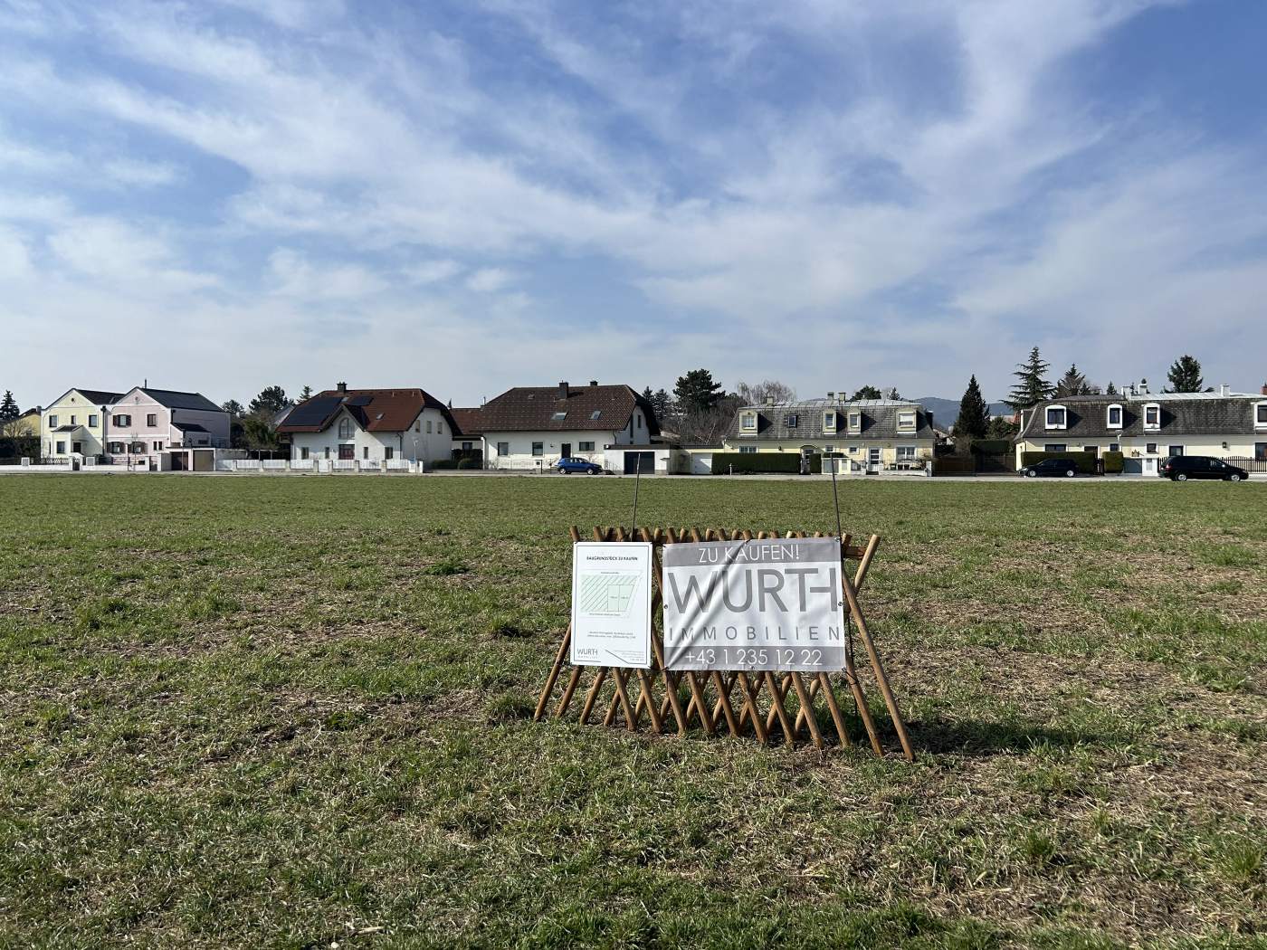 "Zwei Grundst&uuml;cke mit 1100 m&sup2; und 1198 m&sup2; in der Theresienau in Perchtoldsdorf" 
