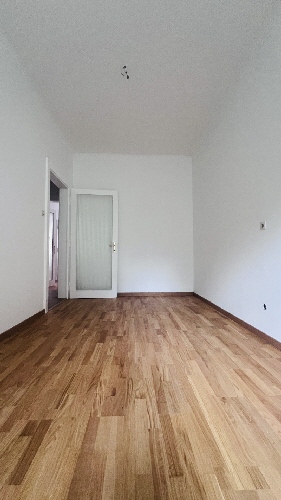 Provisionsfrei für den Mieter! Großzügige Singlewohnung in der Netzgasse!