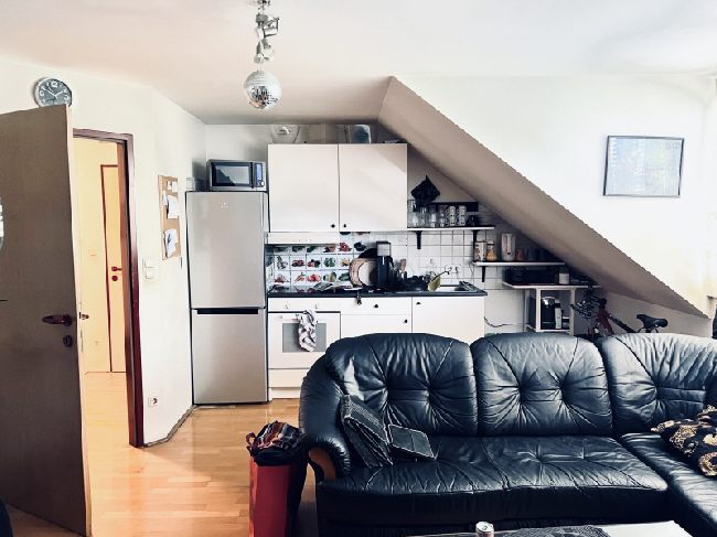 Helle und freundlichen Singlewohnung mit Gallerie